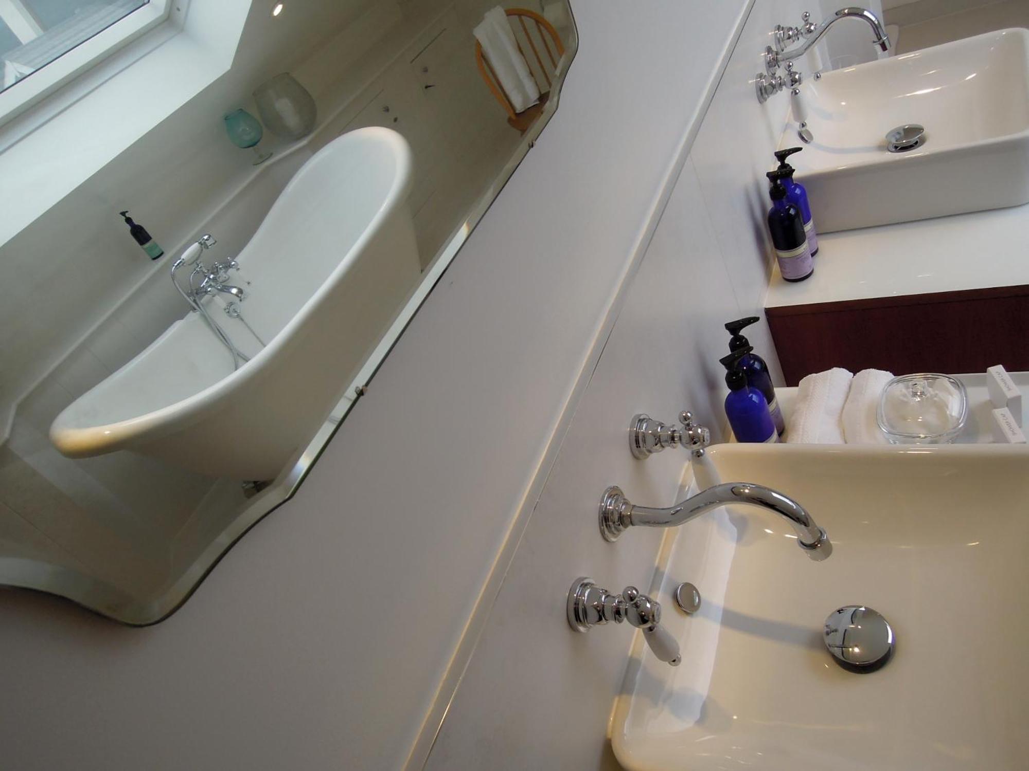 ホテル Trevose Harbour House St Ives エクステリア 写真